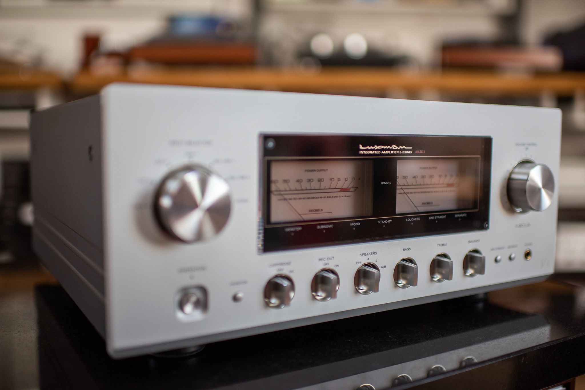 luxman-l-590-axii